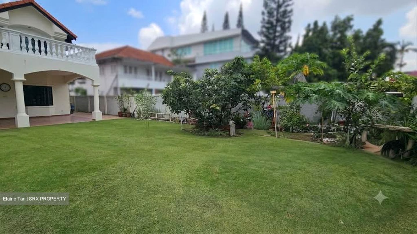 Brighton Avenue (D19), Semi-Detached #630246881